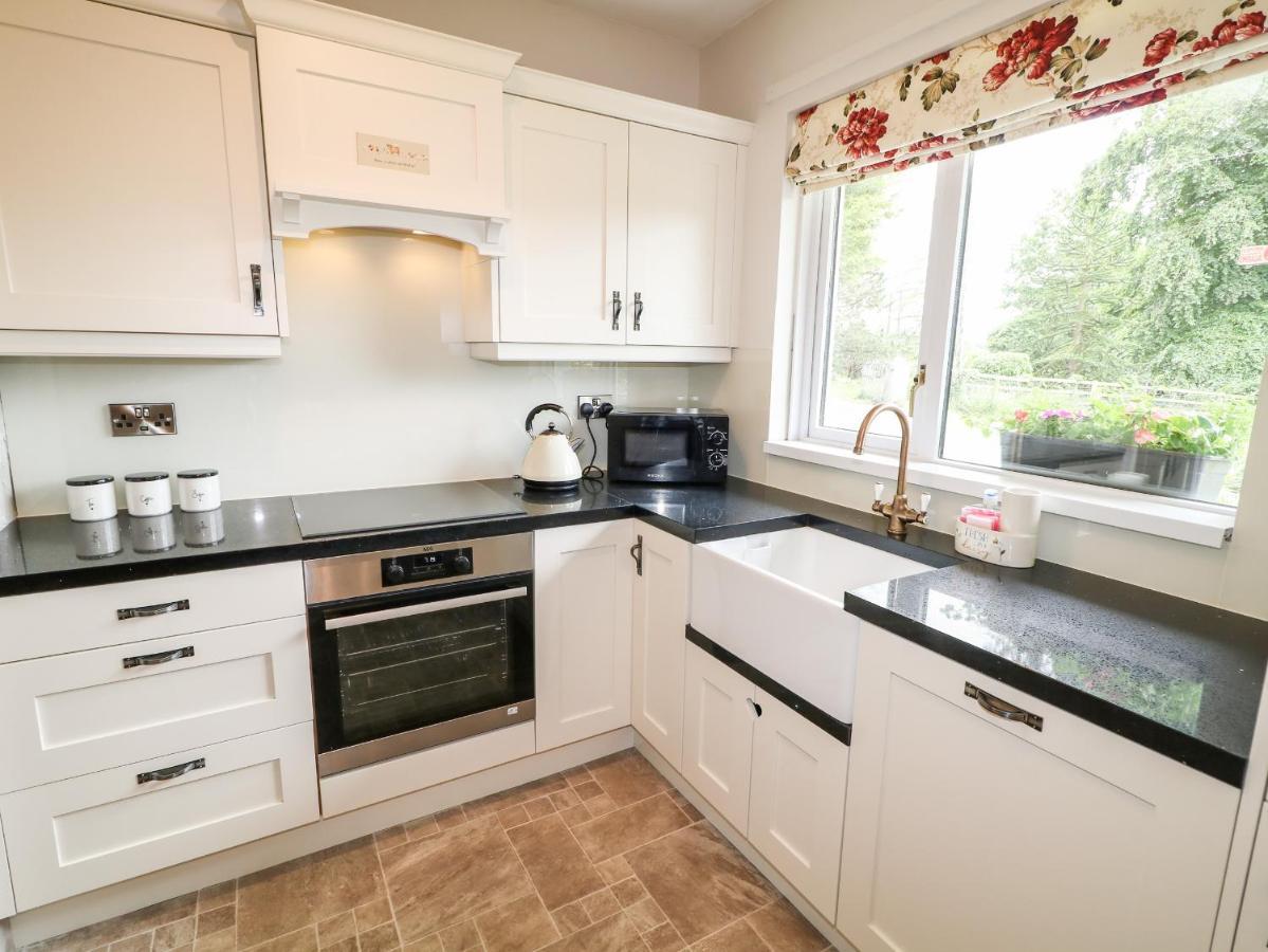 Glebe Farm Cottage Ньюрі Екстер'єр фото