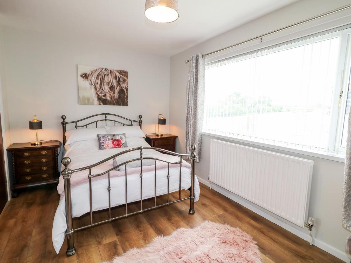 Glebe Farm Cottage Ньюрі Екстер'єр фото